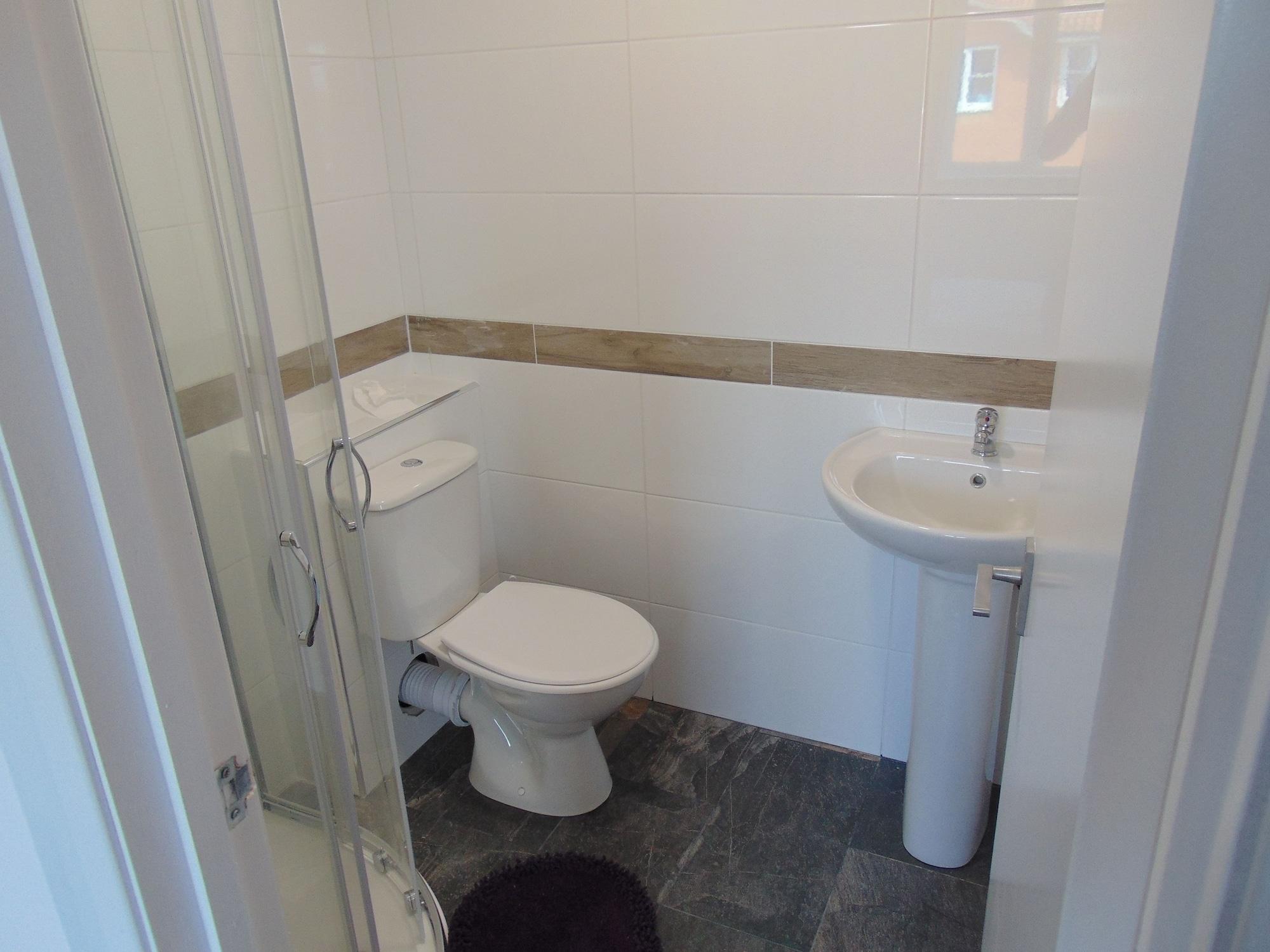 Harlinger Lodge Лондон Екстериор снимка